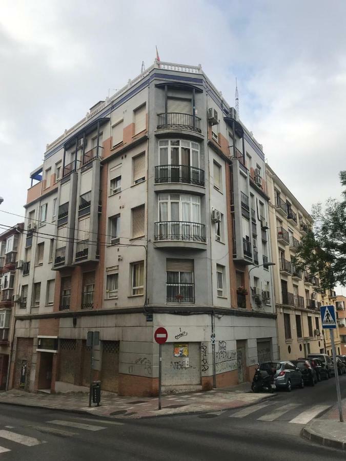 Renovado Y Muy Cerca Del Centro Urbano Apartamento Málaga Exterior foto